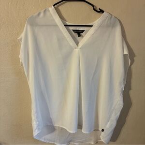 Banana Republic Classic White V-Neck Blouse
